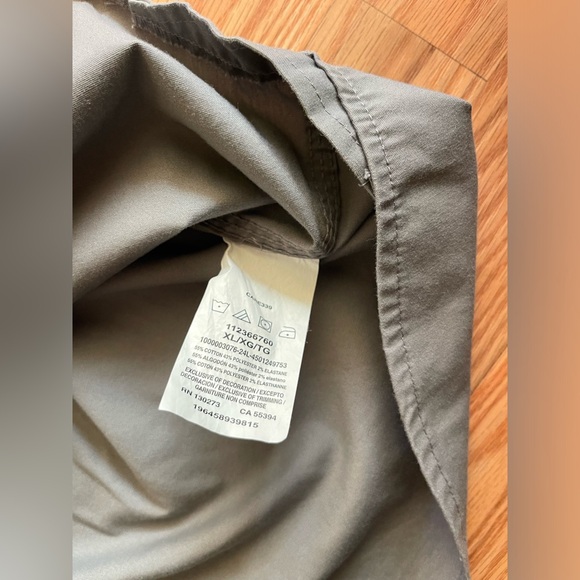 Men’s Wrangler Short Sleeve Button Up Bundle *Large & XL* - Picture 5 of 7